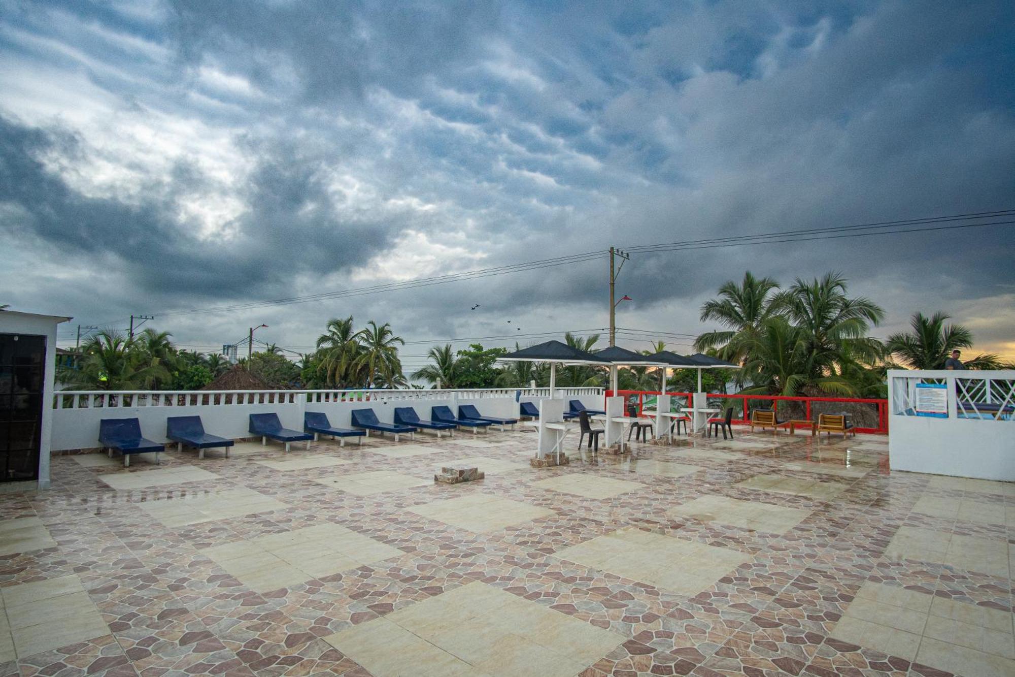 Hotel Playa Divina Coveñas Exterior foto