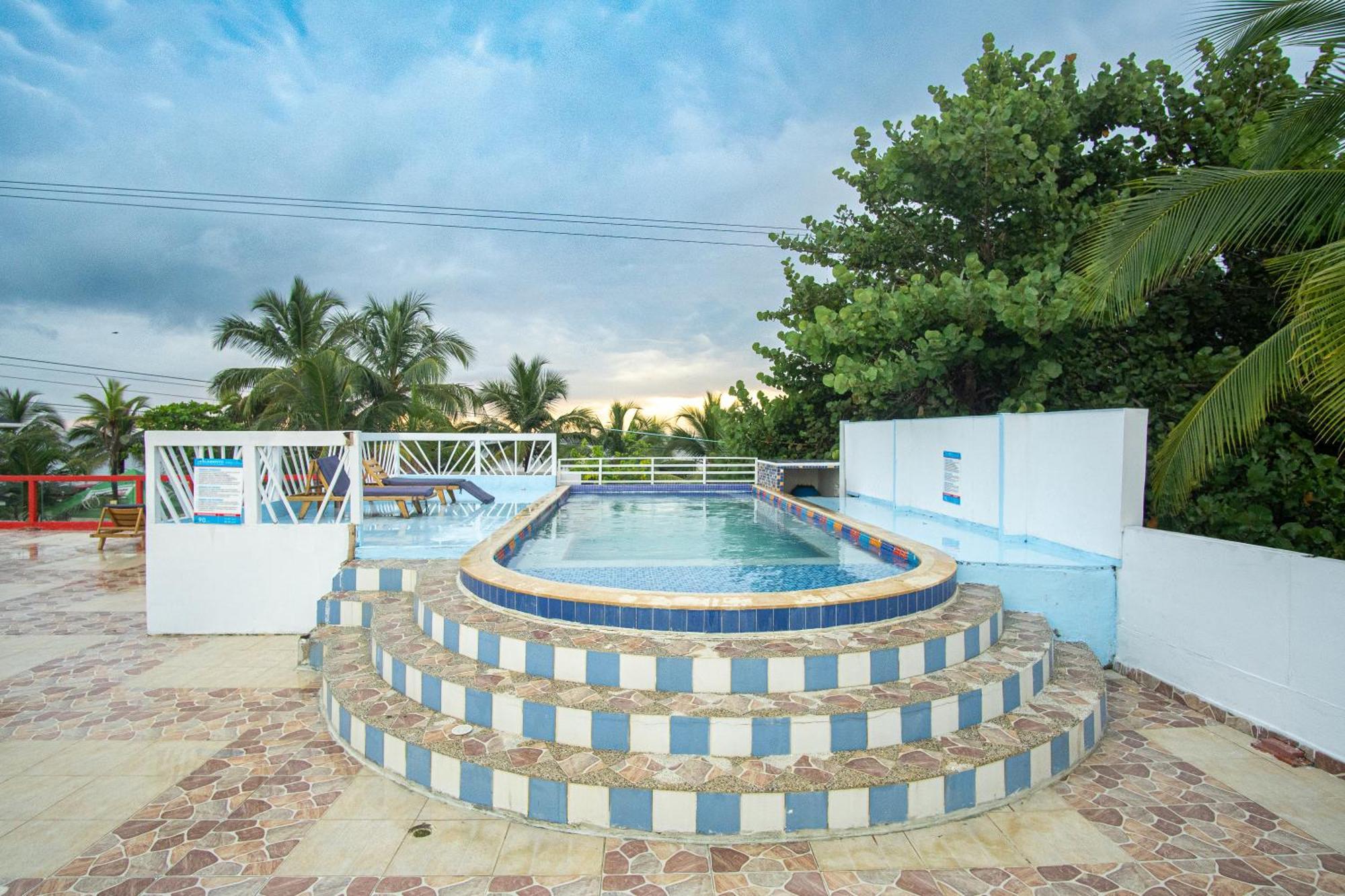 Hotel Playa Divina Coveñas Exterior foto